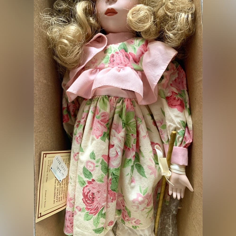 Dynasty Porcelain Doll Collectible Anna Collection Jenny Butterfly Net 1988 rare - Picture 5 of 12